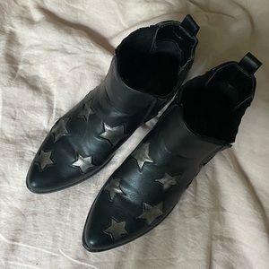 Seven7 rockstar star booties size 9